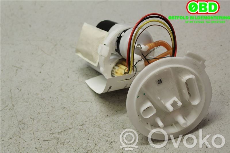 Audi A4 S4 B9 Pompe à carburant 