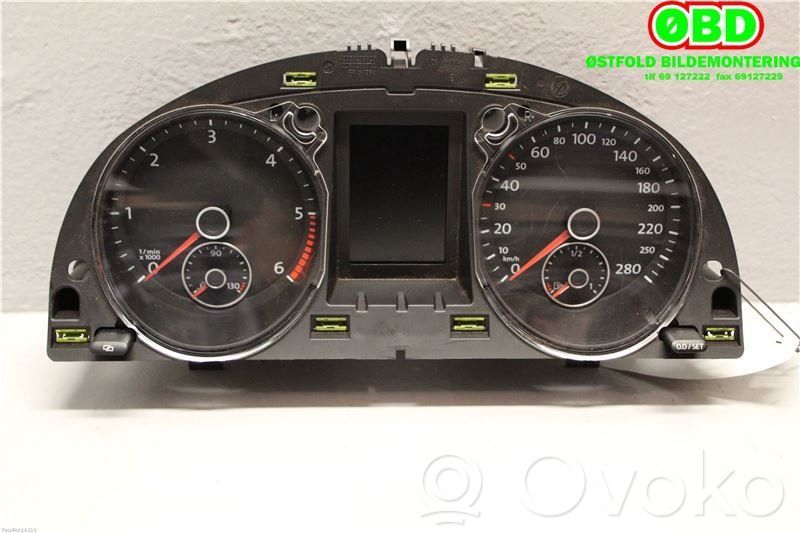 Volkswagen PASSAT CC Vitezometru (grup de instrumente) 