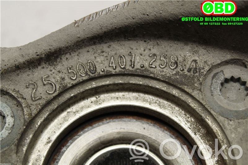 Skoda Octavia Mk3 (5E) Fuso a snodo con mozzo ruota anteriore