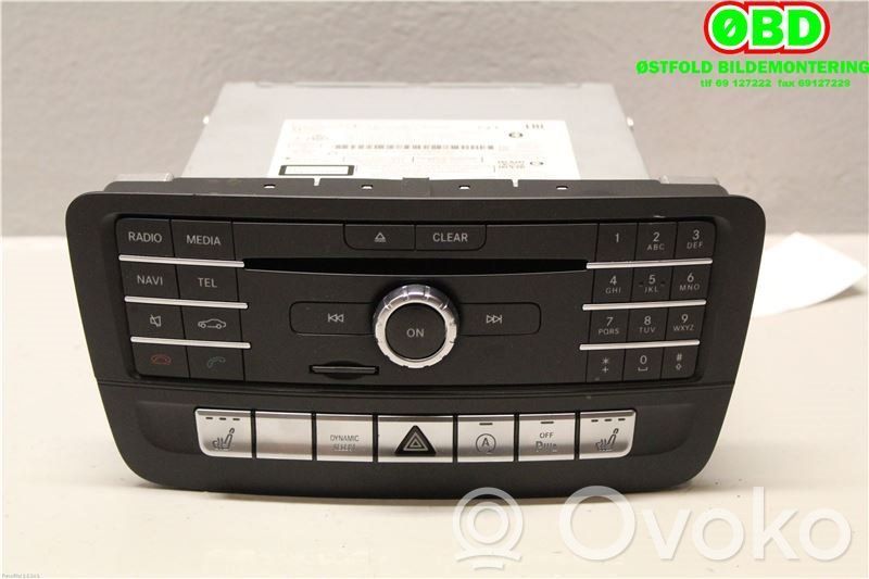 Mercedes-Benz B W246 W242 Panel / Radioodtwarzacz CD/DVD/GPS 