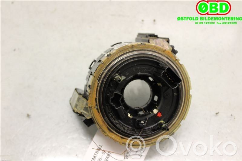 Audi A4 S4 B7 8E 8H Innesco anello di contatto dell’airbag (anello SRS) 