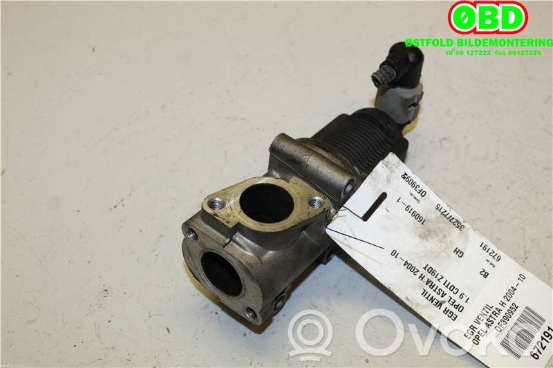 Opel Astra H Zawór EGR 