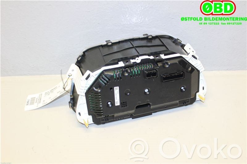 Toyota RAV 4 (XA40) Compteur de vitesse tableau de bord 
