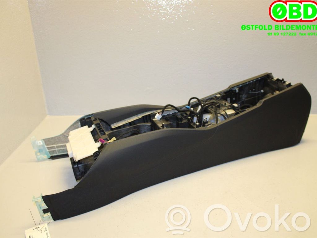 BMW 5 G30 G31 G38 Consola central 