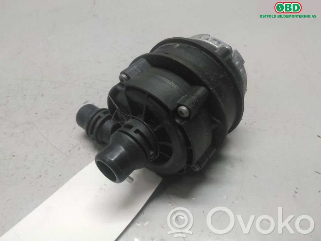 Mercedes-Benz EQB Webasto pompe de circulation d'eau