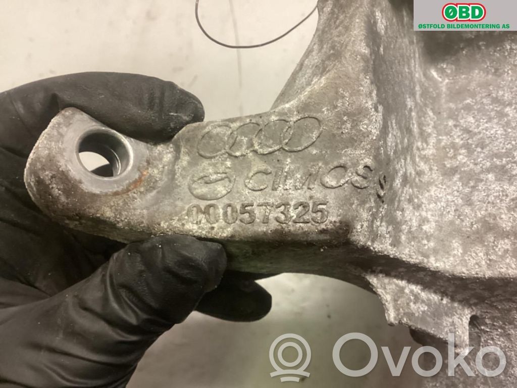 Audi A7 S7 4G Moottorin kiinnikekorvake