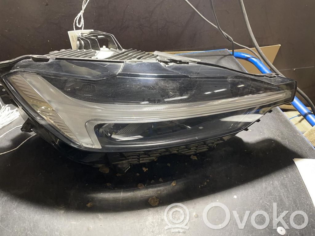 Volvo XC60 Scheinwerfer 