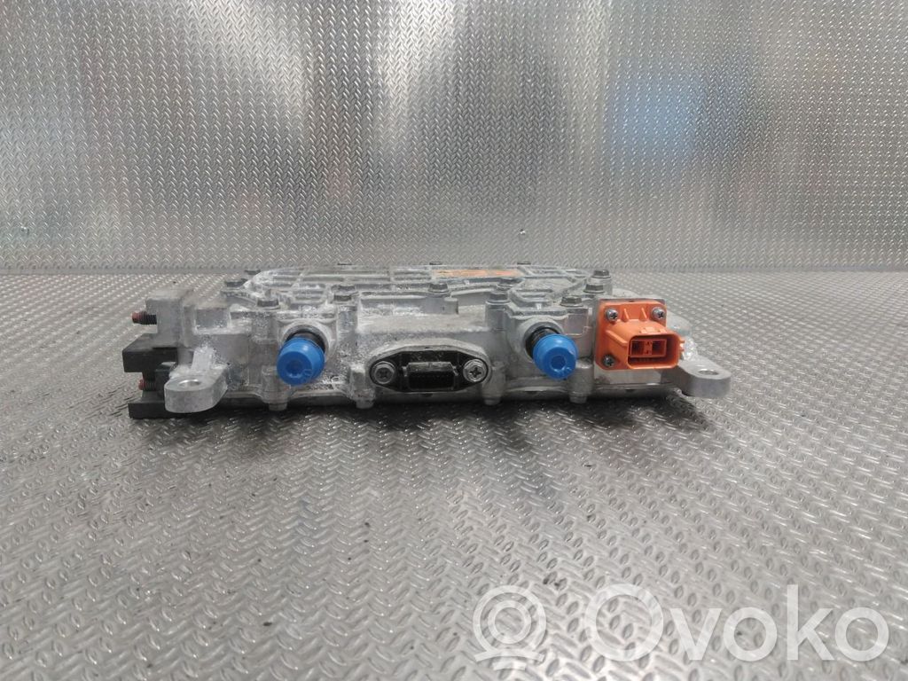 Inversor/convertidor de voltaje   24046003,24046003