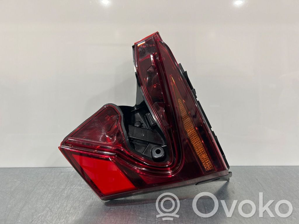 Toyota C-HR I Lampă spate în caroserie 