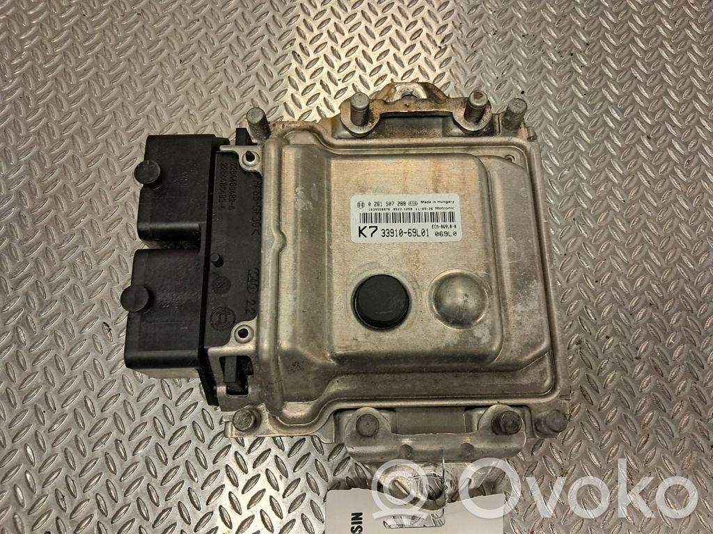 Suzuki Swift II Engine control unit/module ECU 