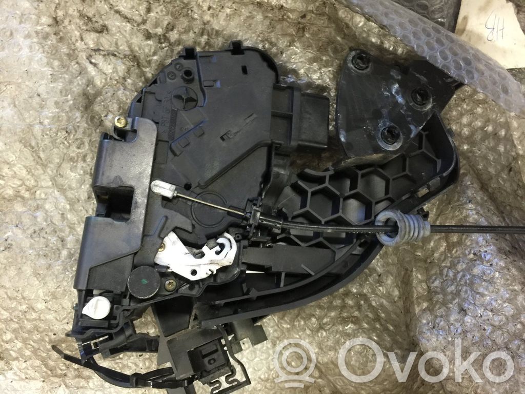 Volvo V50 Priekinė durų spyna 