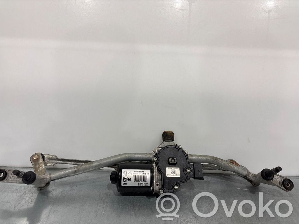 Opel Vivaro Moteur d'essuie-glace