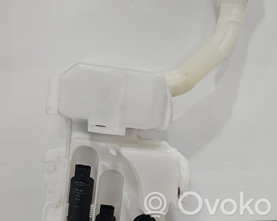 Audi Q3 8U Zbiornik płynu do spryskiwaczy szyby przedniej / czołowej 