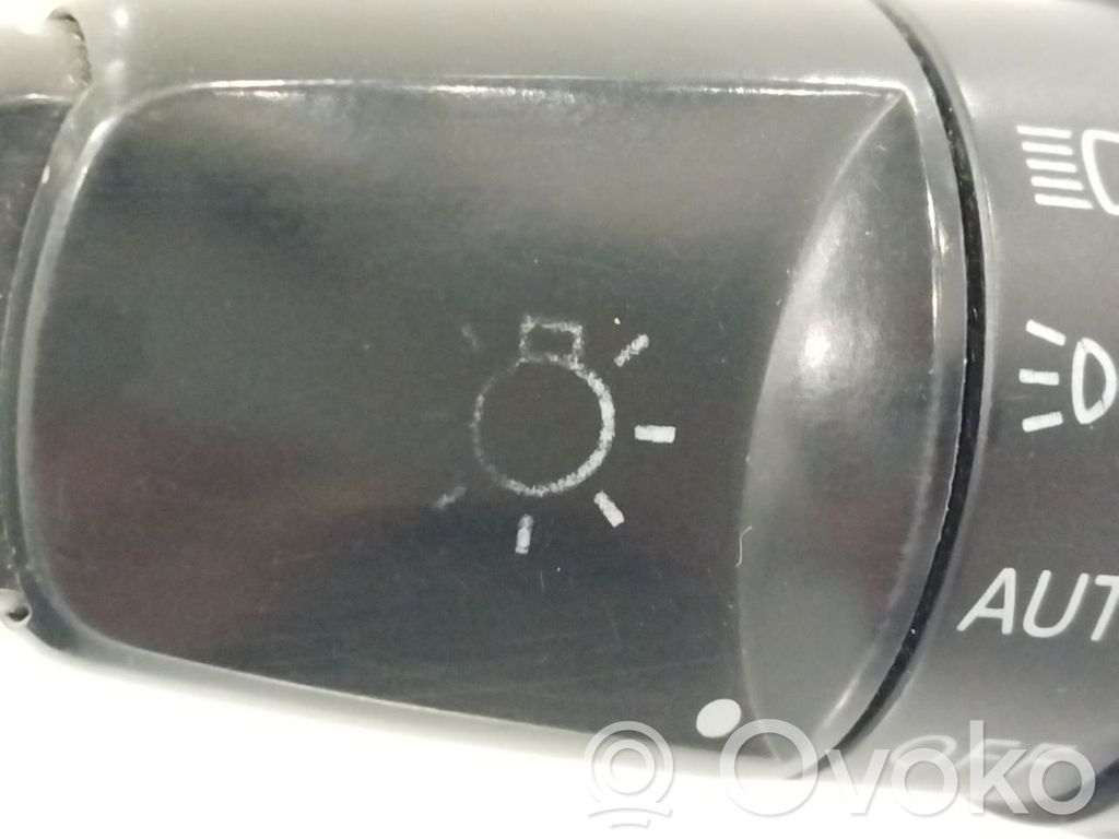 Peugeot 4008 Interruptor de control multifunción 