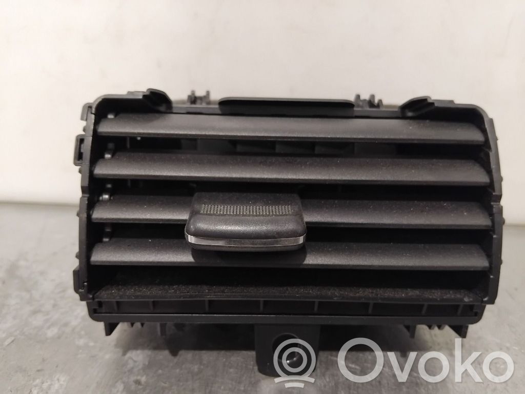 Mitsubishi Outlander Grilă ventilație centrală 