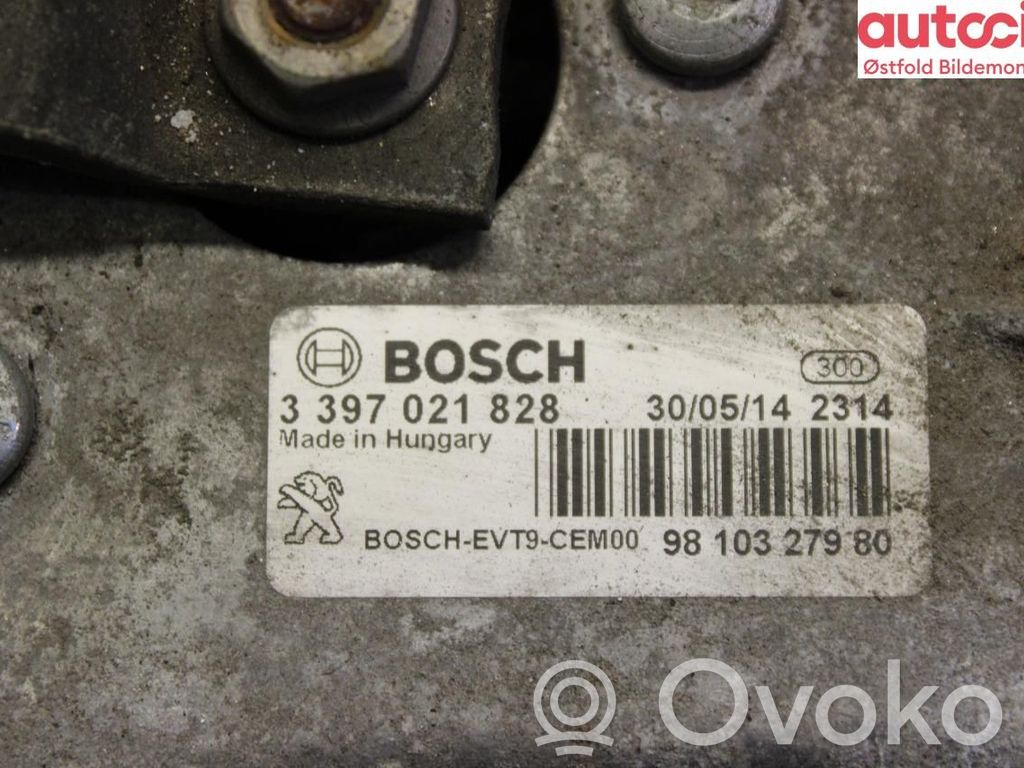 Peugeot 308 Articulație ștergător față 