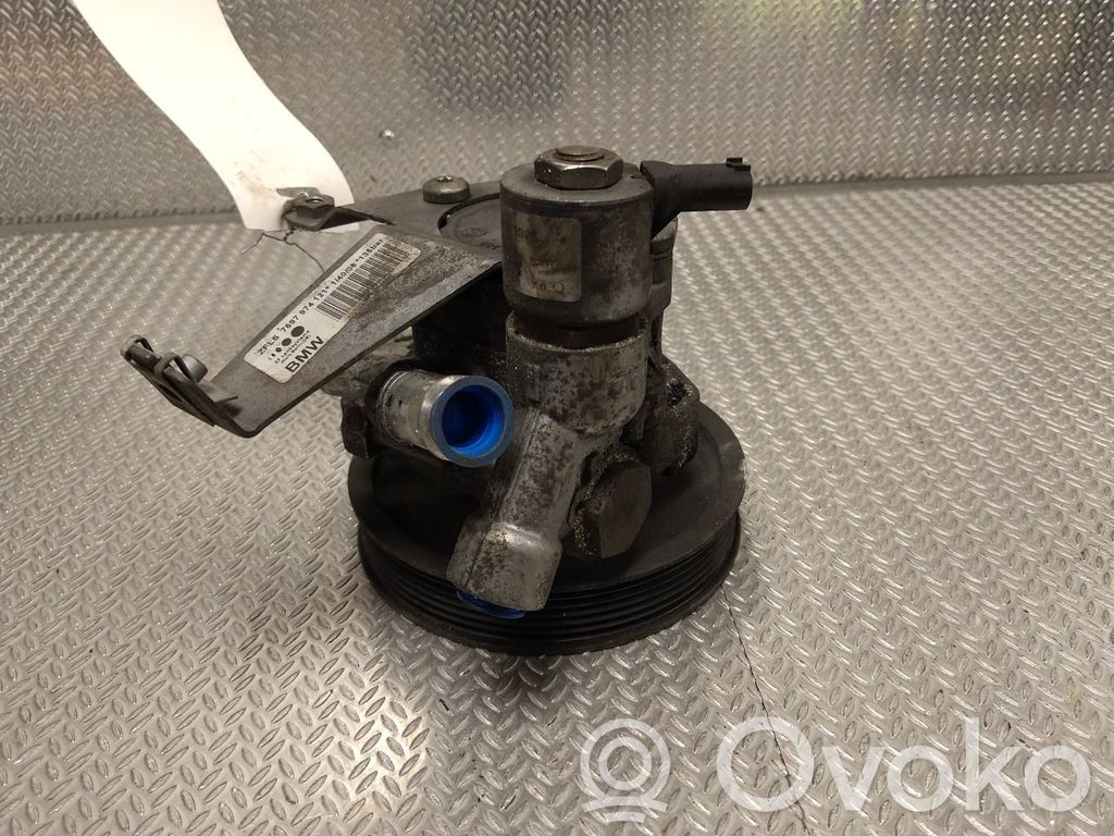 BMW 5 E60 E61 Power steering pump 