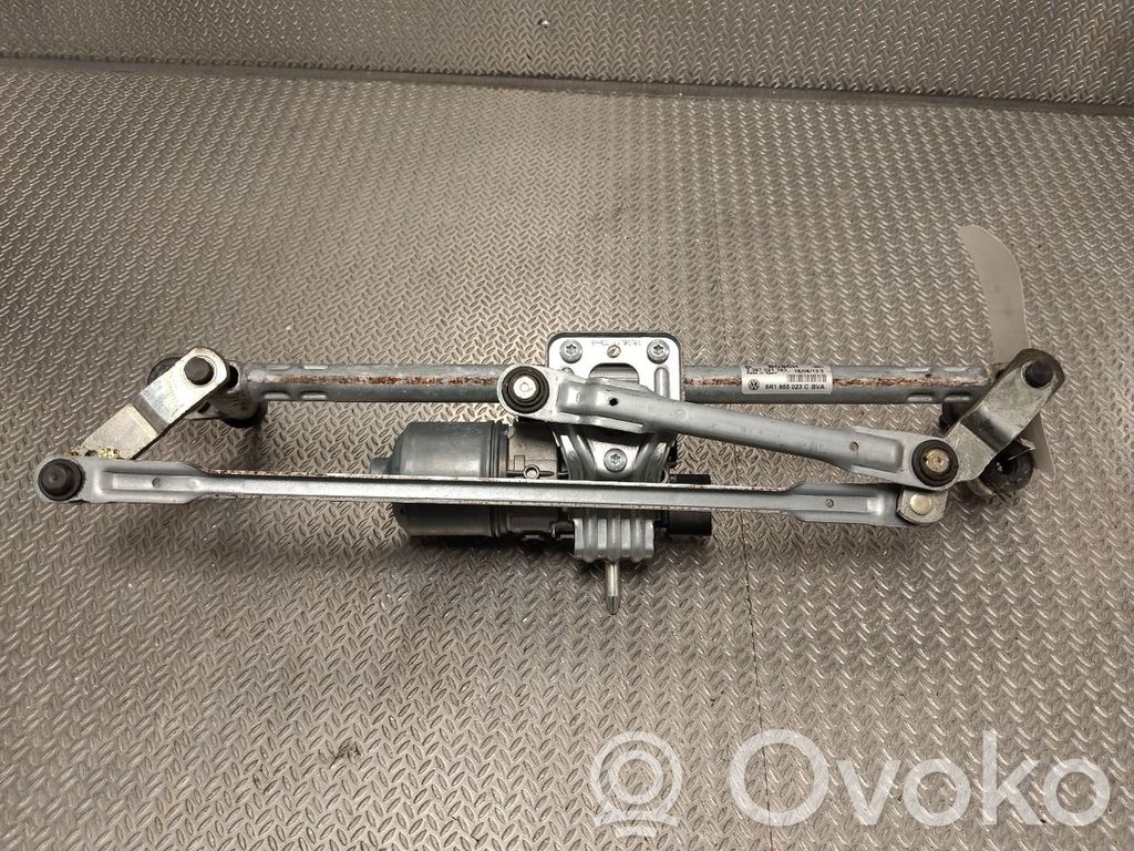 Volkswagen Polo V 6R Etupyyhkimen vivusto 