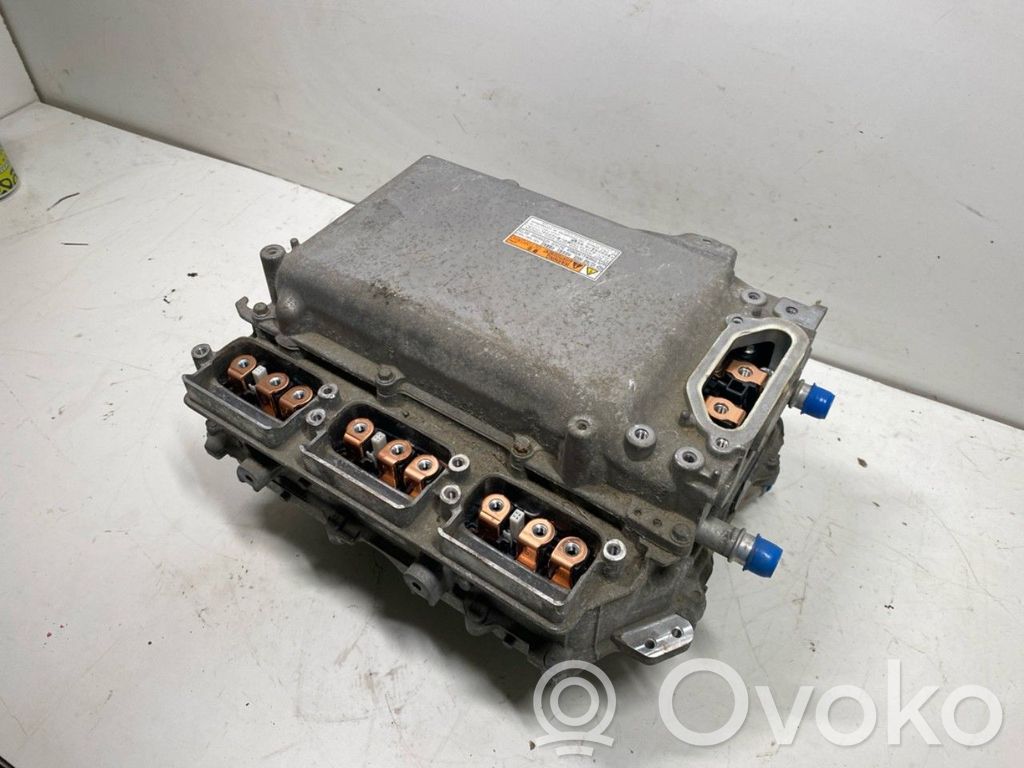 Lexus NX Inversor/convertidor de voltaje 