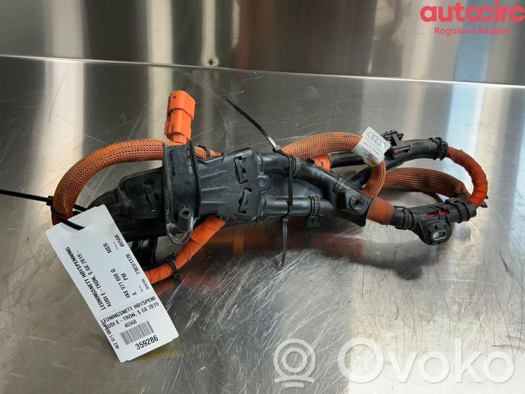 Audi e-tron High voltage cable 