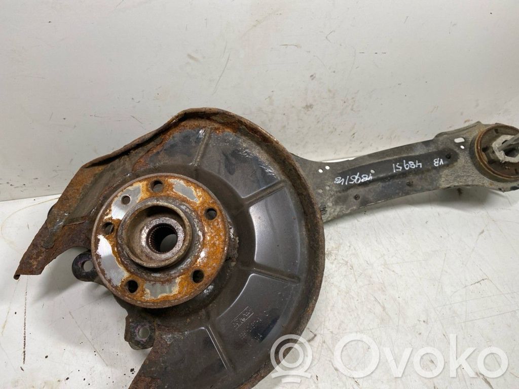 Volvo V60 Achsschenkel hinten 