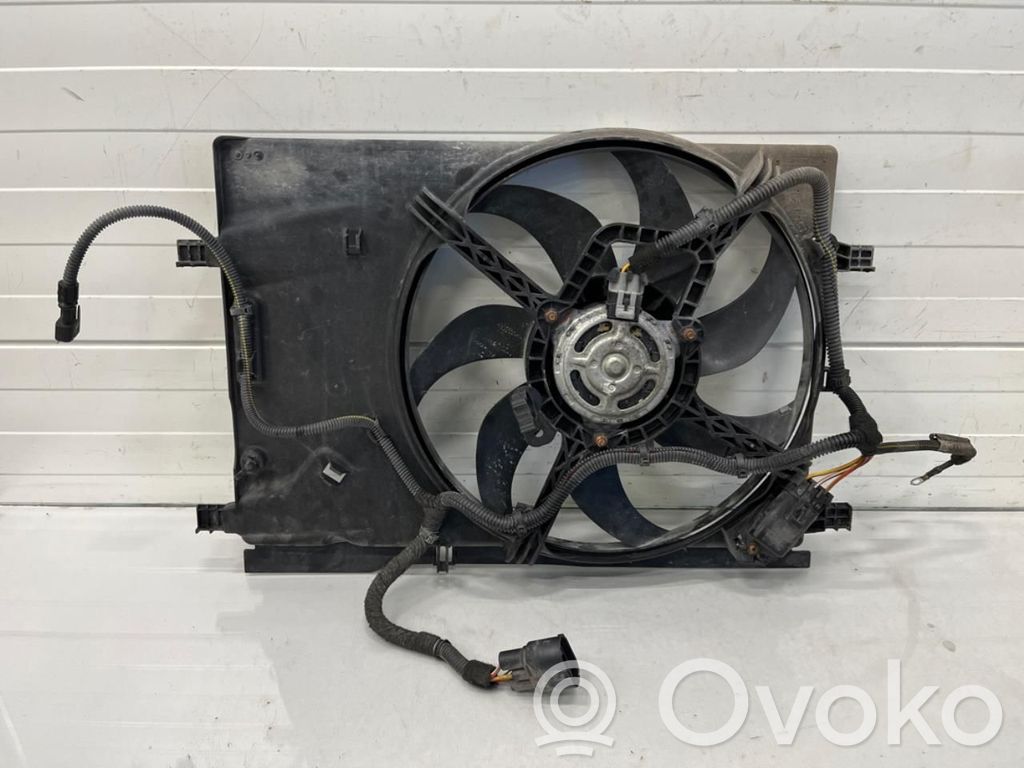 Opel Corsa D Elektrinis radiatorių ventiliatorius 