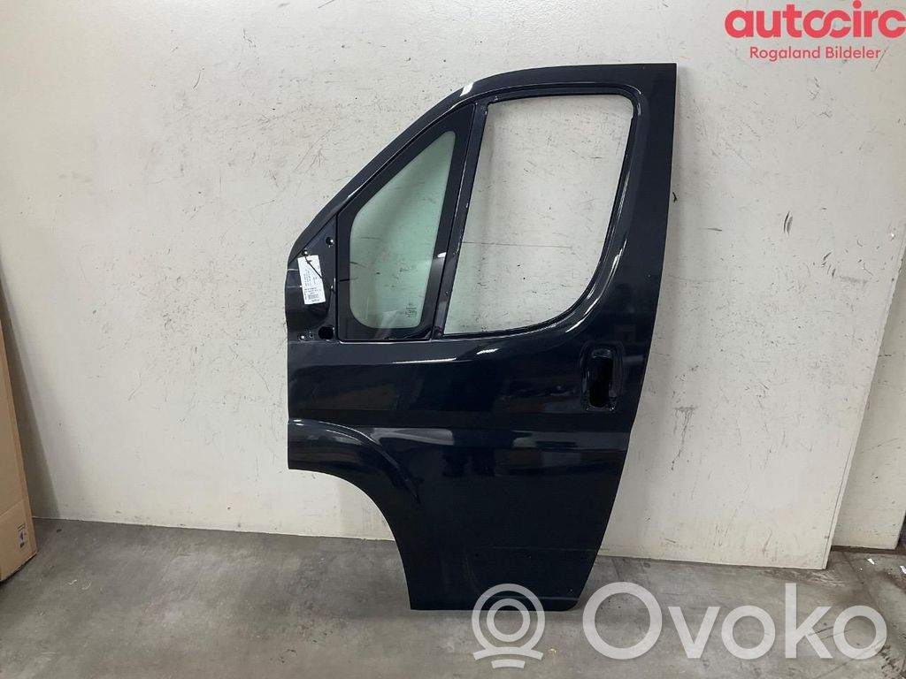 Fiat Ducato Priekinės durys (dvidurio) 