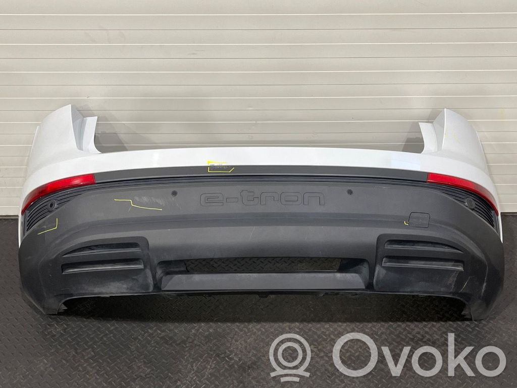 Audi Q4 e-tron Puskuri 
