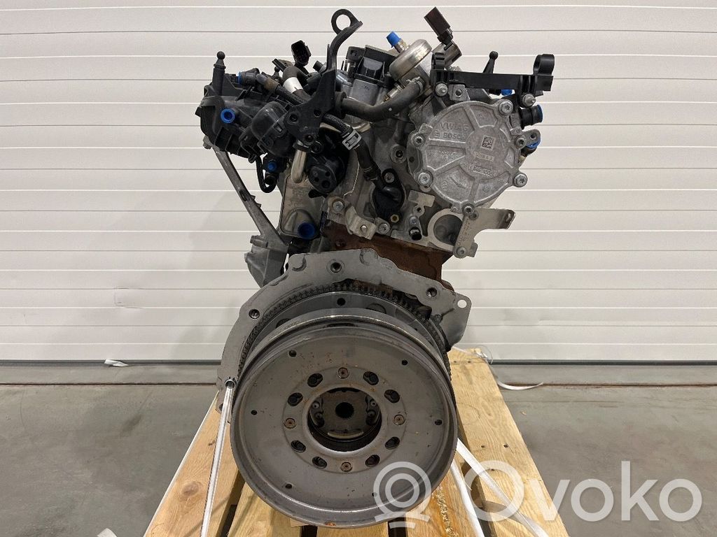 Audi A4 S4 B9 8W Motor 