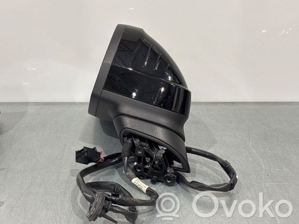 Audi A4 S4 B9 8W Elektryczne lusterko boczne drzwi przednich 