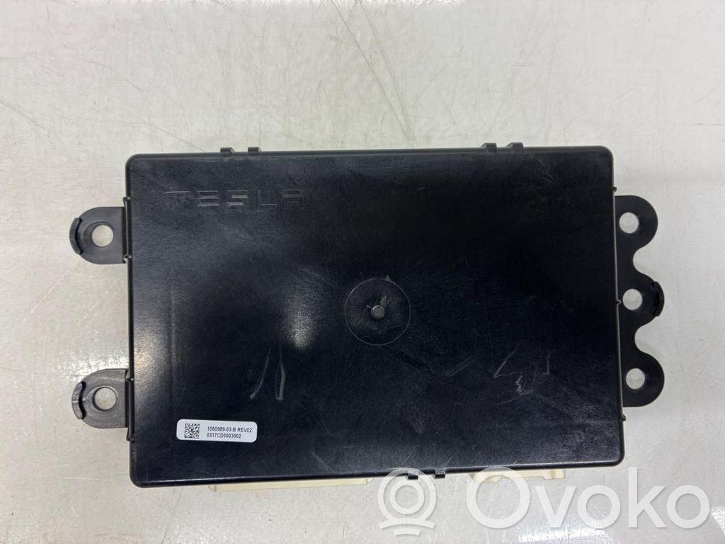 Tesla Model S Interruptor de altura/modo de la suspensión 