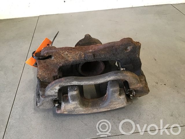Toyota Avensis T270 Pinza del freno anteriore