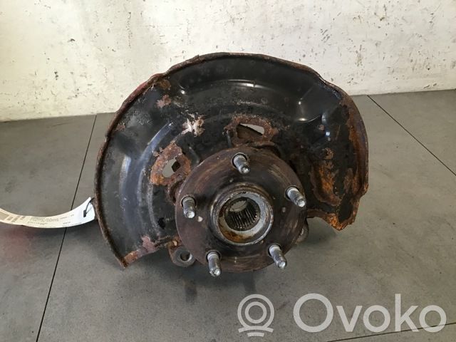 Toyota Avensis T270 Fuzetă butuc roată față
