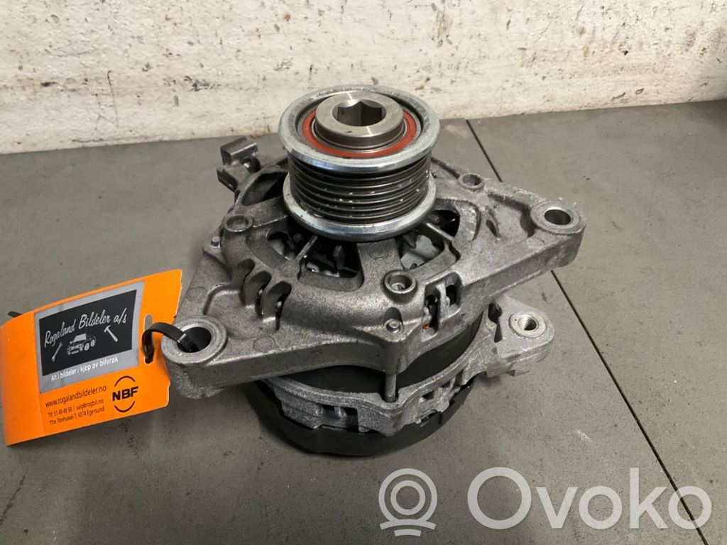 Toyota Hilux VIII Alternator 
