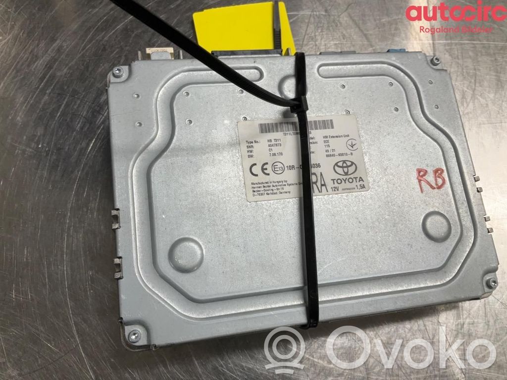 Toyota RAV 4 (XA50) Radio / CD-Player / DVD-Player / Navigation 