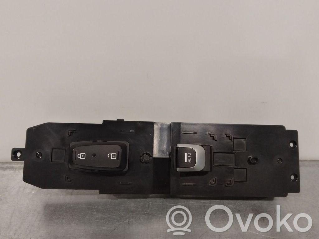 Electric window control switch   93575D4AE0BYF,93575D4AE0BYF,93575D4AE0BYF,93575D4AE0BYF