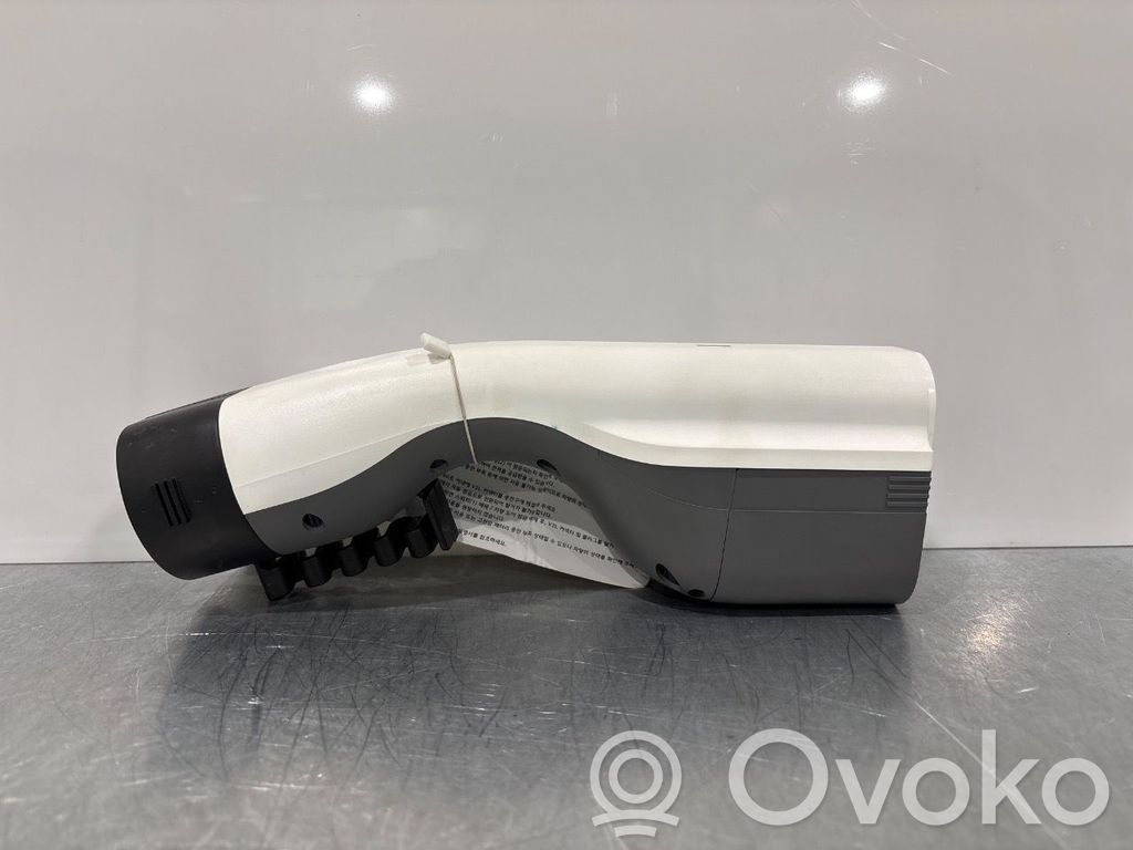 Hyundai Ioniq 5 Sähköauton latauskaapeli