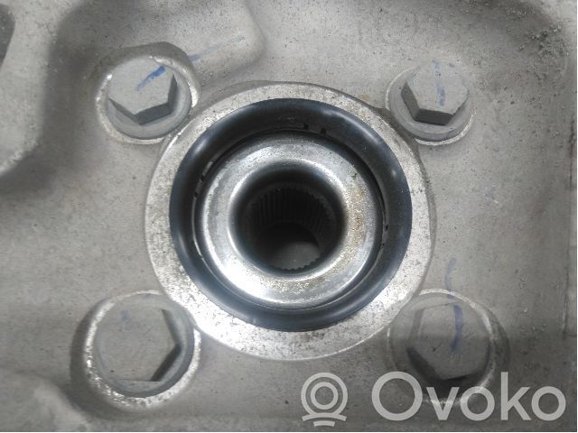 Volvo EX30 Zwrotnica koła tylnego 