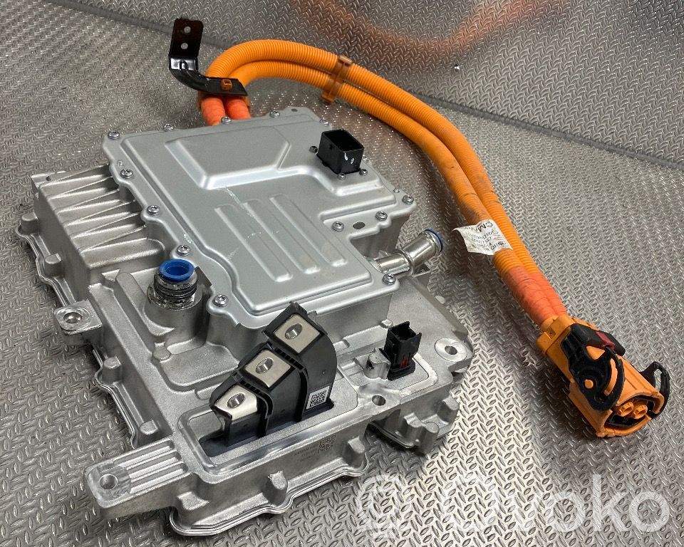 Volvo EX30 Convertor-inversor tensiune 