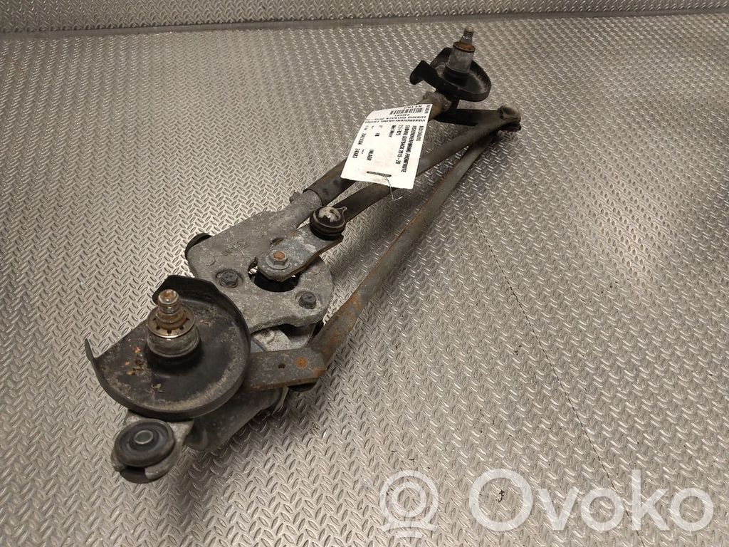 Subaru Outback (BS) Tiranti del tergicristallo anteriore 