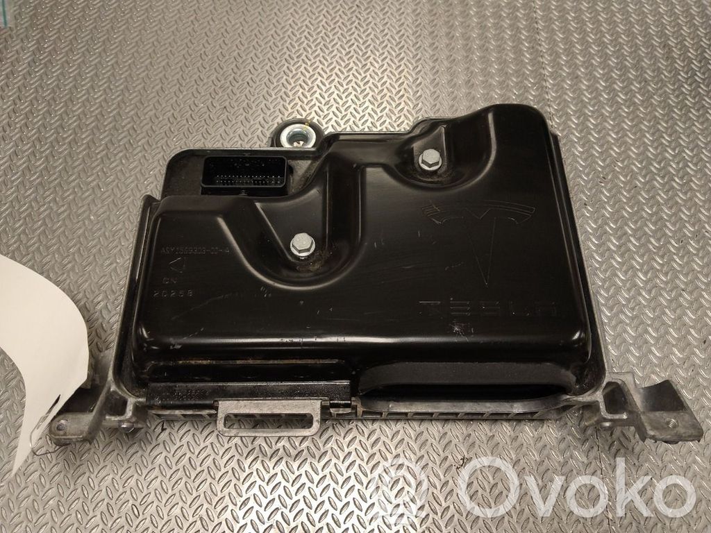 Tesla Model 3 Other control units/modules 