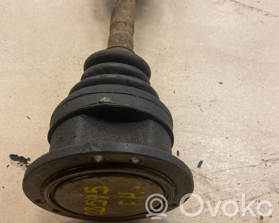 Nissan Terrano Eje de transmisión delantero 