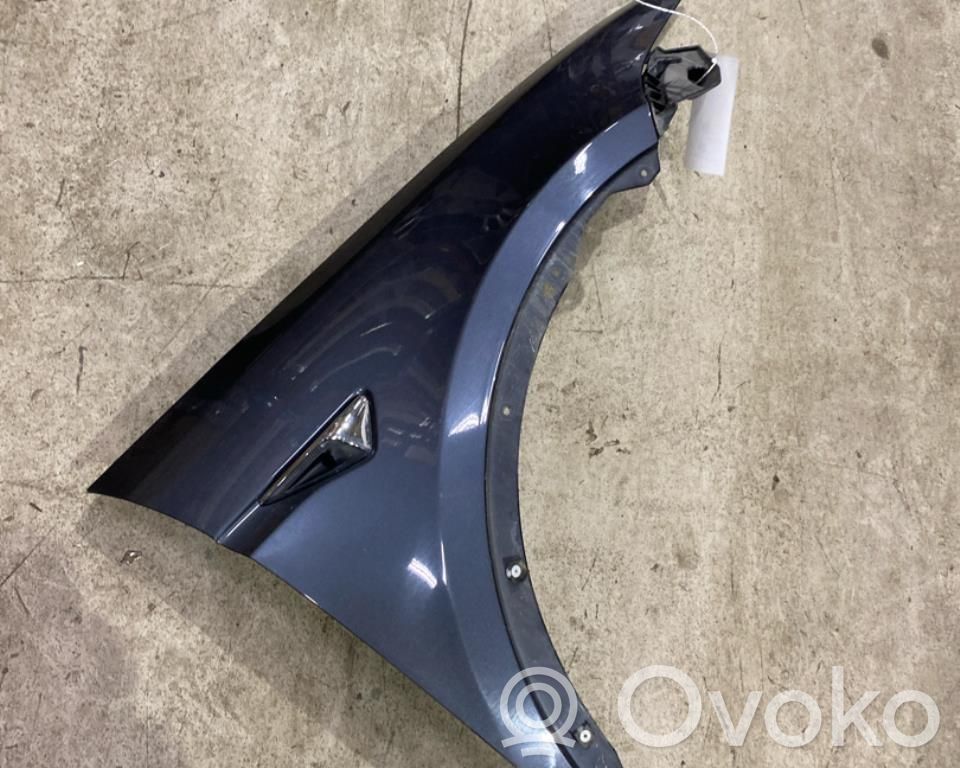 Tesla Model X Spārns 