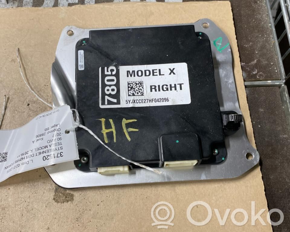 Tesla Model X Door control unit/module 