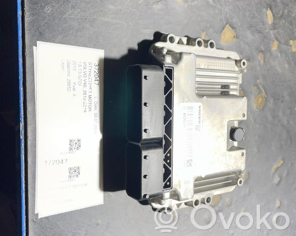 Volvo V40 Engine control unit/module ECU 