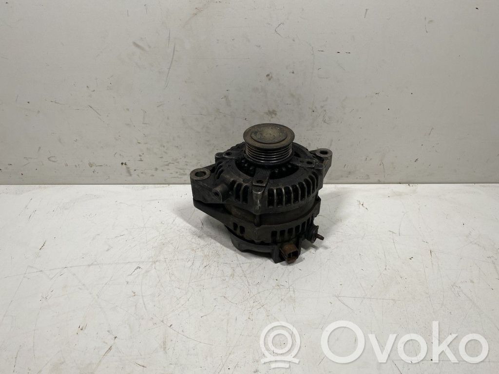 Toyota Avensis T250 Generator/alternator 