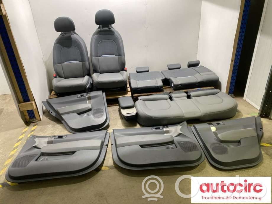 Seat set