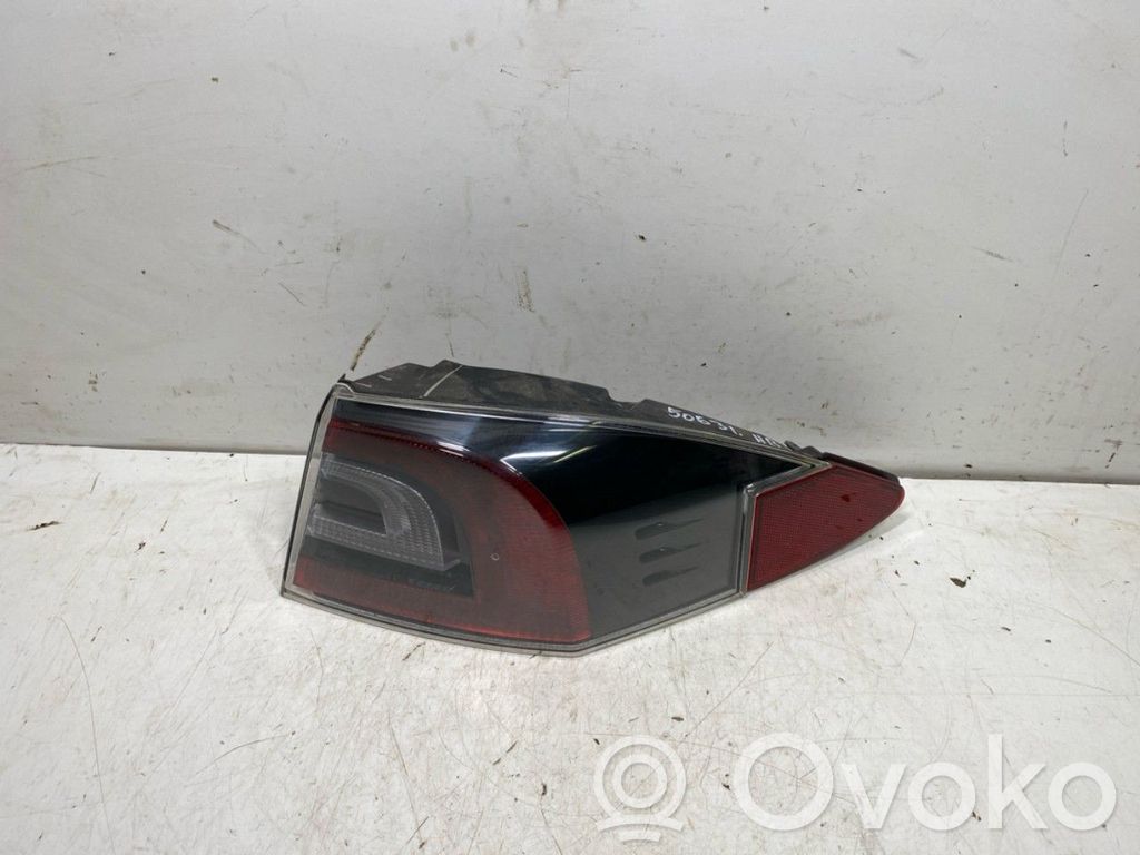 Tesla Model S Takavalot 
