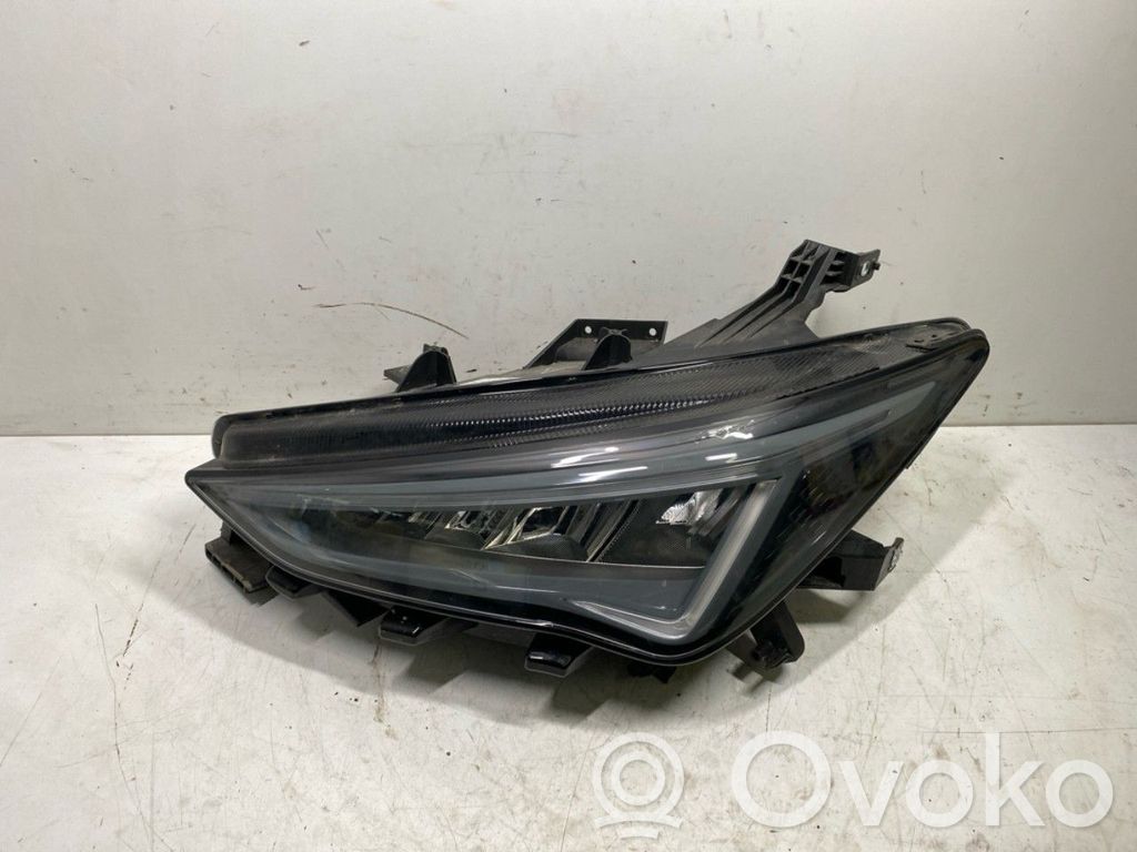 Cupra Born Phare frontale 