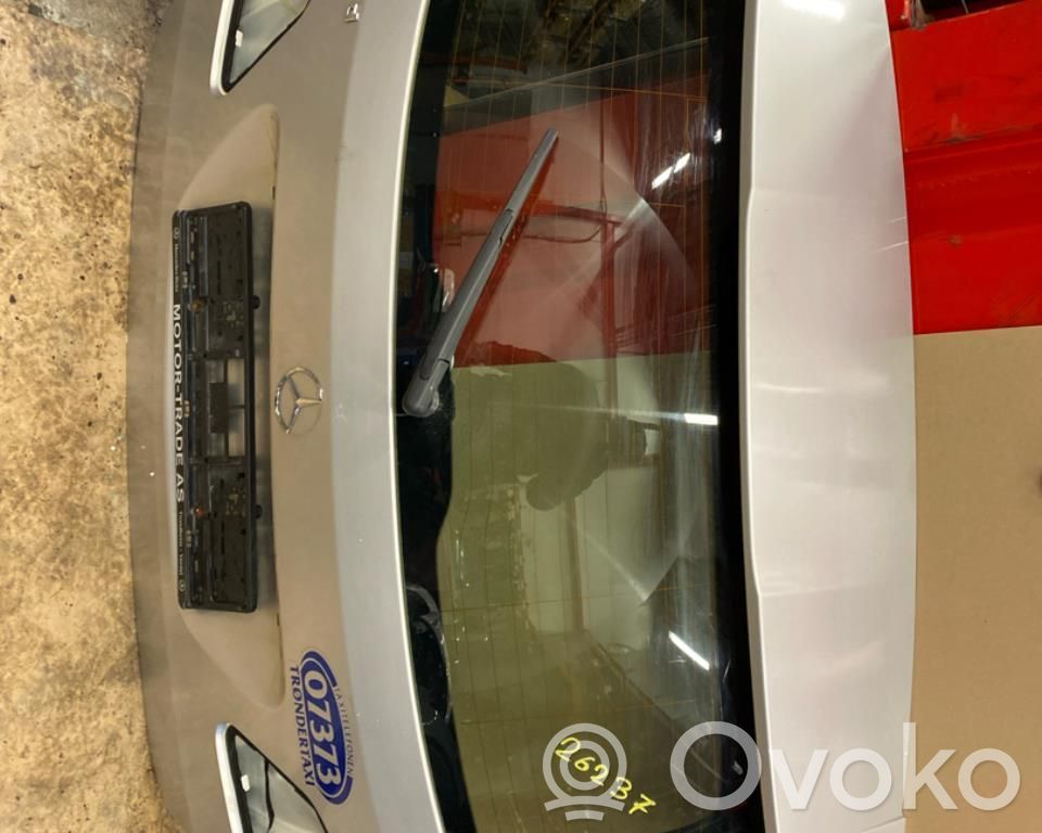 Mercedes-Benz B W246 W242 Tylna klapa bagażnika 
